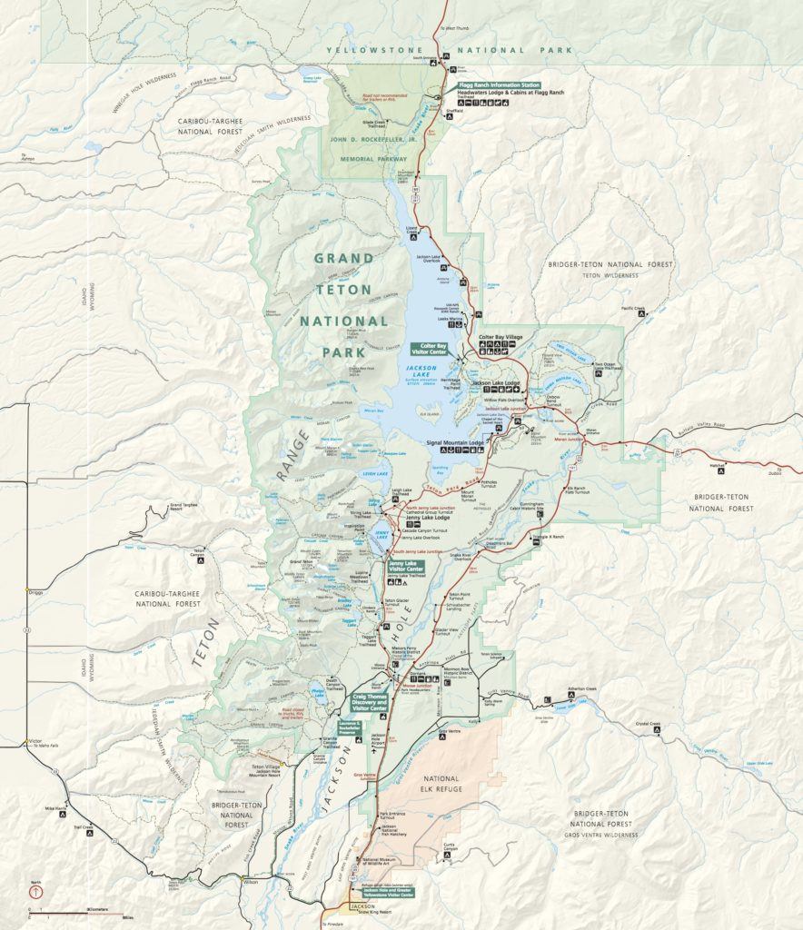 Grand Teton National Park Map // Follow this detailed 7-day Teton and Yellowstone road trip itinerary to travel to the best sites, hikes, and attractions.