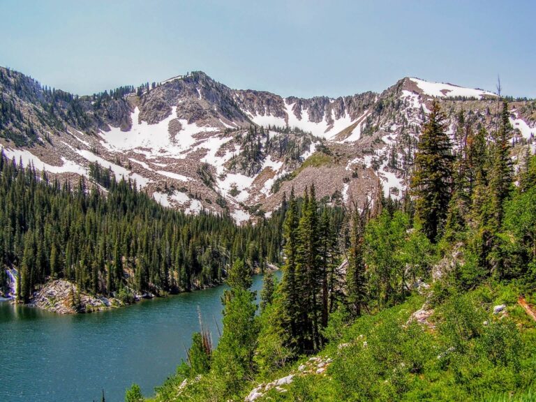 12 Best Hikes Near Salt Lake City