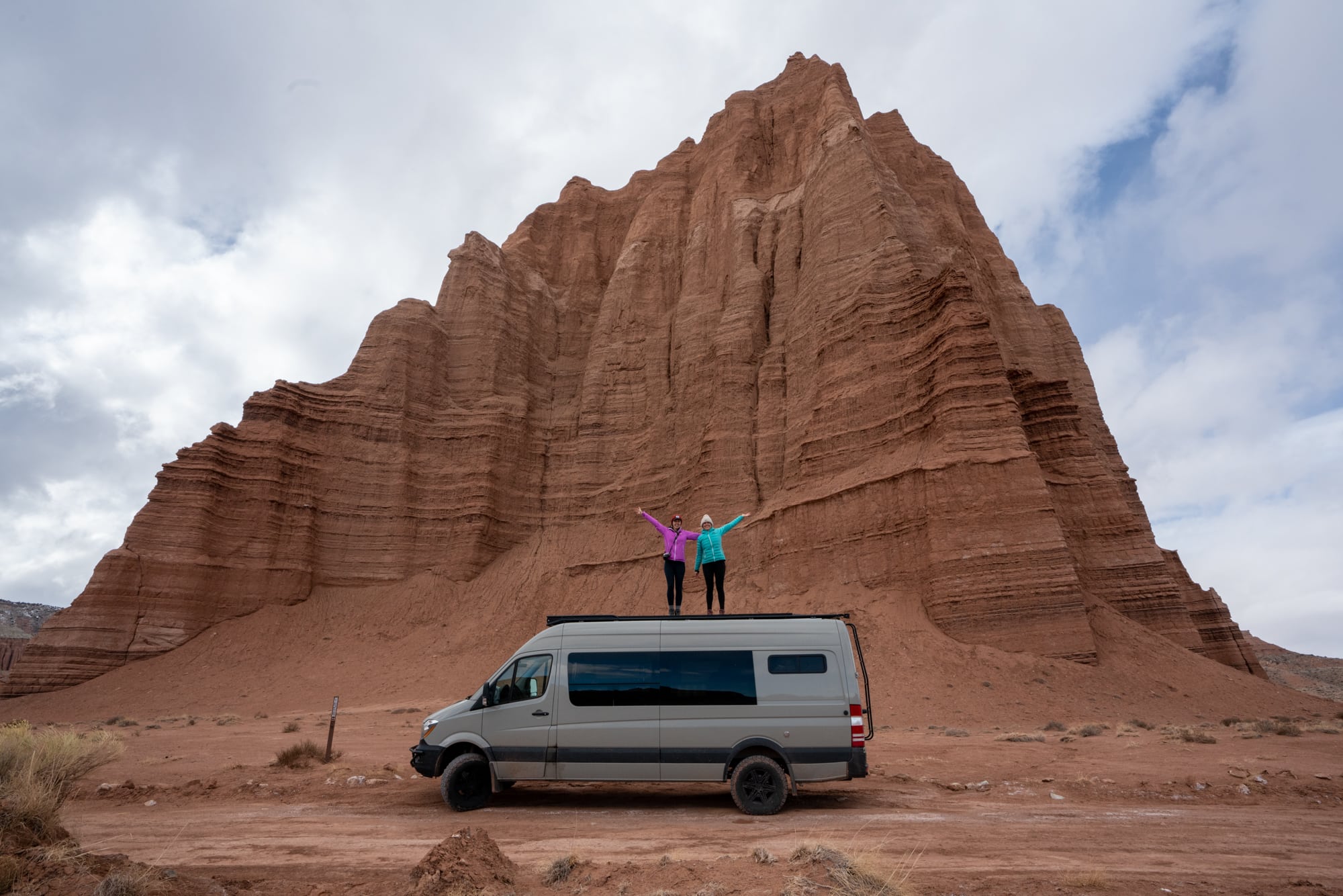 Capitol Reef National Park // Explore Utah National Parks in this 9-day road trip itinerary with the best hikes, activities & camping in Zion, Bryce, Capitol Reef, Arches & Canyonlands.