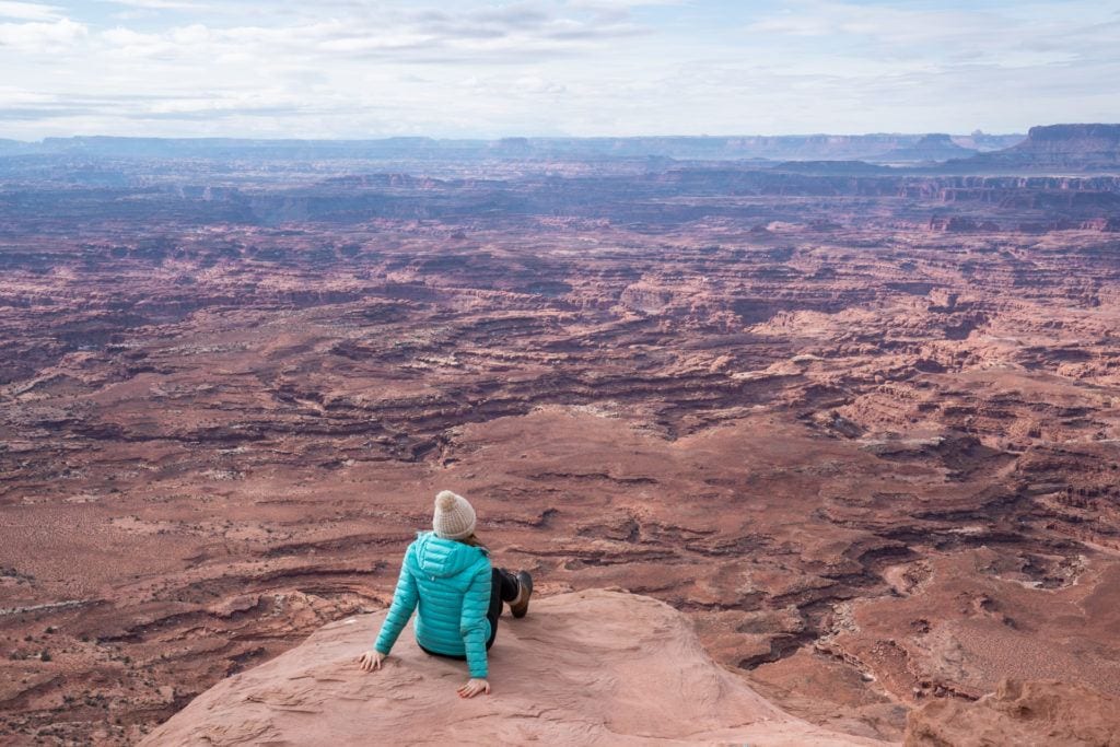 使用se tips to learn how to do Moab like a local and be a responsible visitor while hiking, camping, off-roading and more.