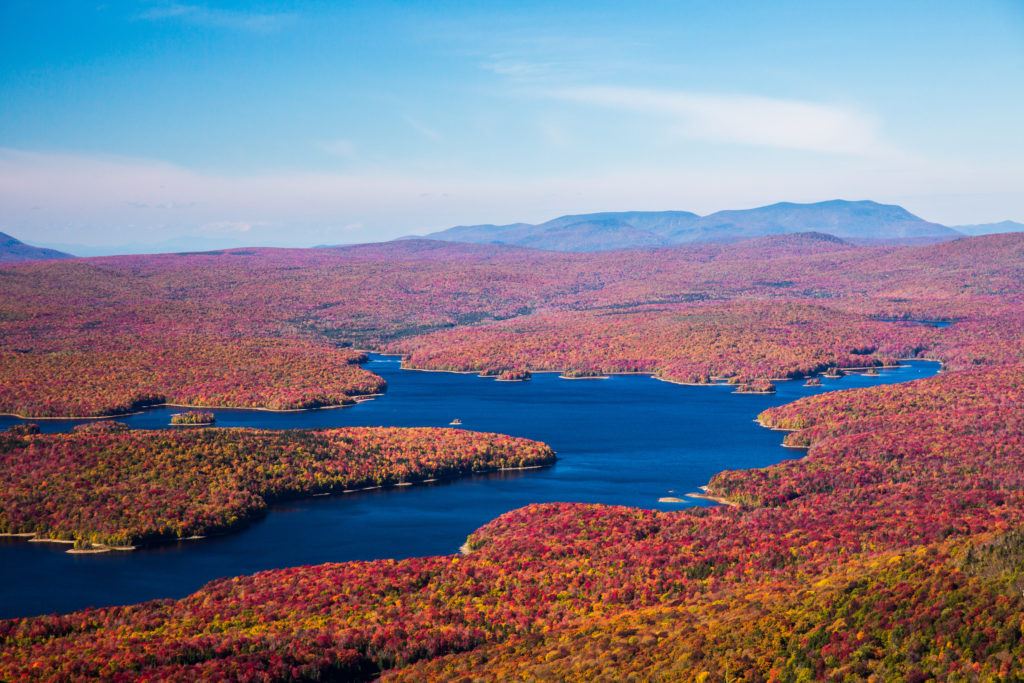 Somerset Reservoir // Plan your Vermont Fall Foliage road trip with our guide on where see the best fall colors including scenic leaf-peeping drives and more.