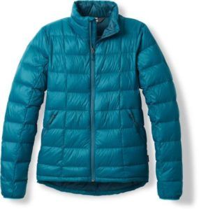REI Co-op 650羽绒服//适合冬季徒步旅行的廉价保暖外套