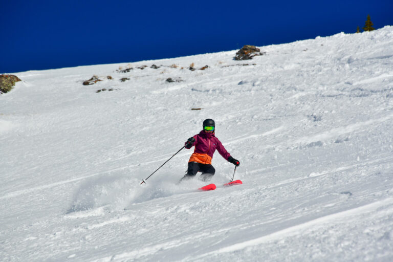 如何选择滑雪板:找到合适的滑雪板的技巧