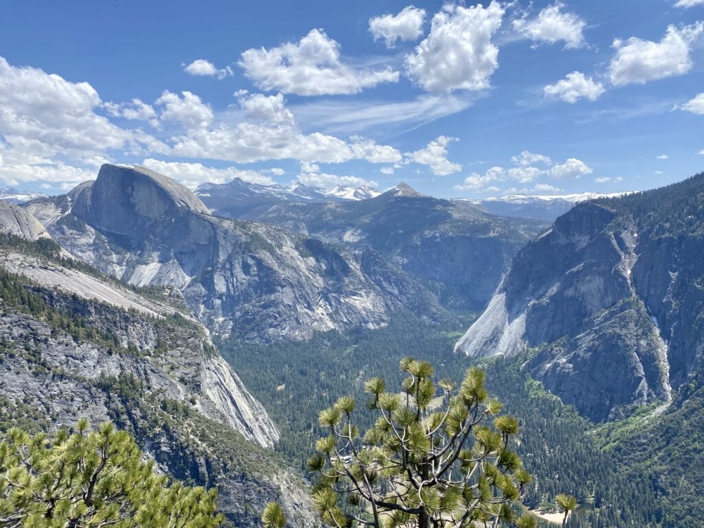 Yosemite National Park // The best California road trips stops for outdoor adventure including California's National Parks, monuments, coastal towns, and more.