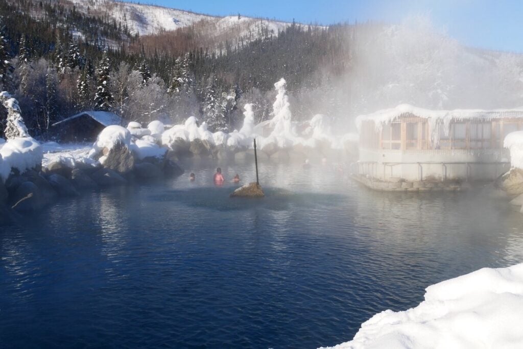 阿拉斯加费尔班克斯冬季的奇纳温泉