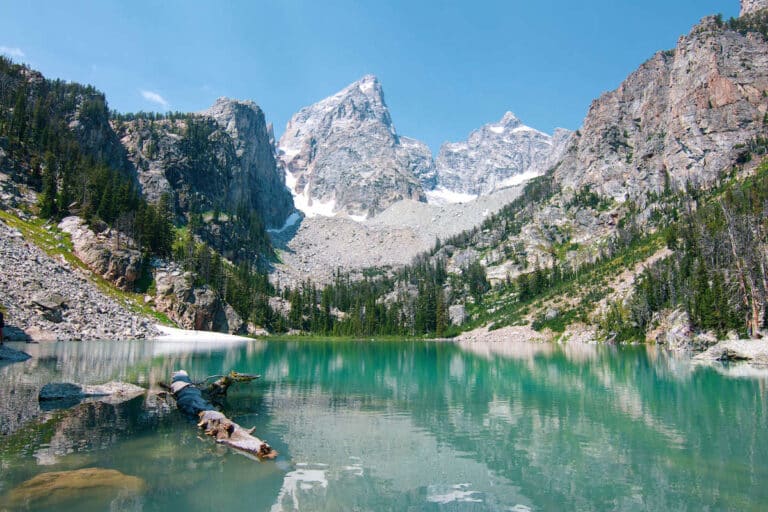 Wyoming Hiking Guide: 10 Best Day Hikes & Backpacking Trails
